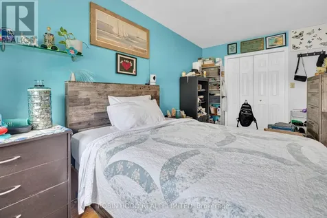 406 Glengarry Avenue Windsor ON N9A 1P9
