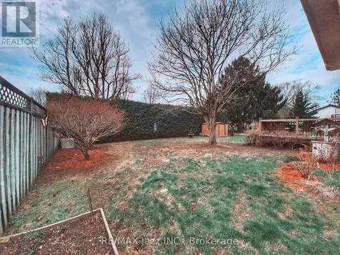 17 Huron Drive Brighton ON K0K 1H0