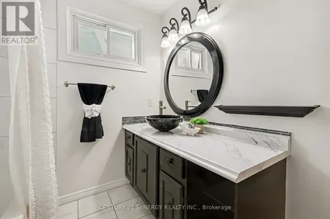 1350 Linden Crescent Brockville ON K6V 6B6