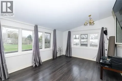 521 Marshall Road Dunnville ON N1A 2W8