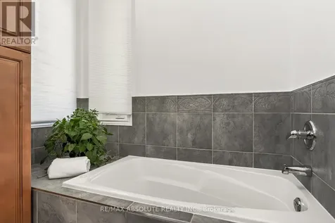 1801 Rocklane Drive Ottawa ON K2W 1B5