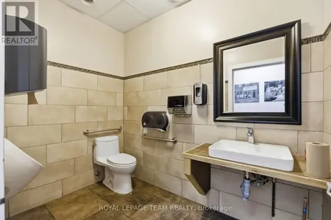 2645 Alta Vista Drive Ottawa ON K1V 1A3