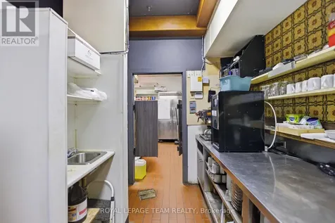 2645 Alta Vista Drive Ottawa ON K1V 1A3