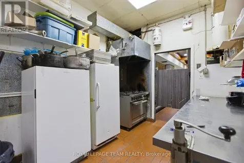 2645 Alta Vista Drive Ottawa ON K1V 1A3