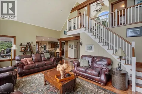 36 Manitouwabing Estates Road Mckellar ON P2A 0B5