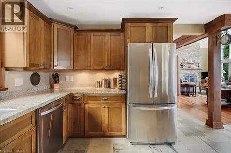 36 Manitouwabing Estates Road Mckellar ON P2A 0B5