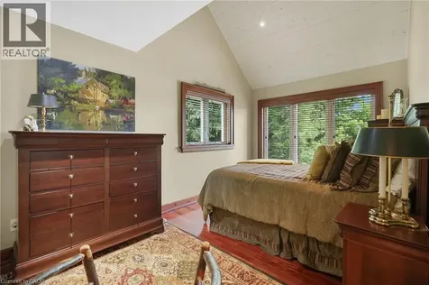 36 Manitouwabing Estates Road Mckellar ON P2A 0B5