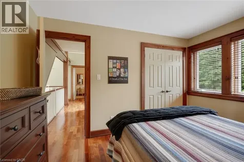 36 Manitouwabing Estates Road Mckellar ON P2A 0B5