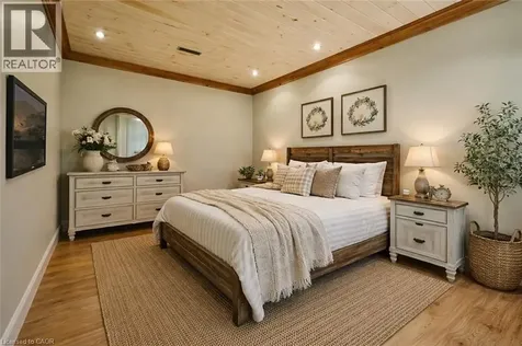 36 Manitouwabing Estates Road Mckellar ON P2A 0B5