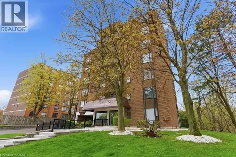 966 Queenston Road Stoney Creek ON L8G 1B7