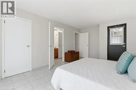 966 Queenston Road Stoney Creek ON L8G 1B7
