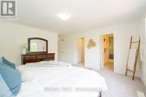 348 Equestrian Way Cambridge ON N3E 0C1