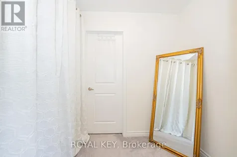 348 Equestrian Way Cambridge ON N3E 0C1