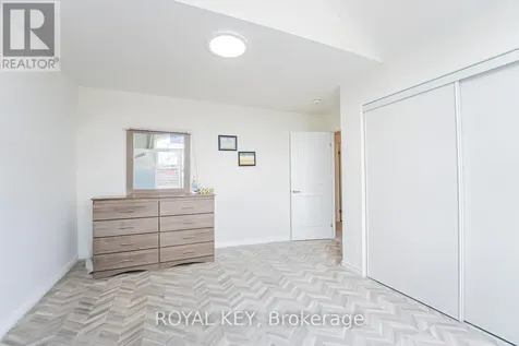348 Equestrian Way Cambridge ON N3E 0C1