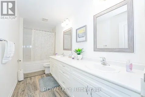 348 Equestrian Way Cambridge ON N3E 0C1