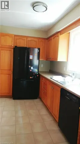 206 Northmanor Crescent Kitchener ON N2N 3C4