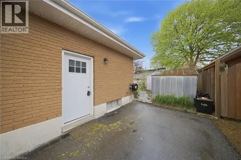 13 Mackay Avenue Simcoe ON N3Y 1C9