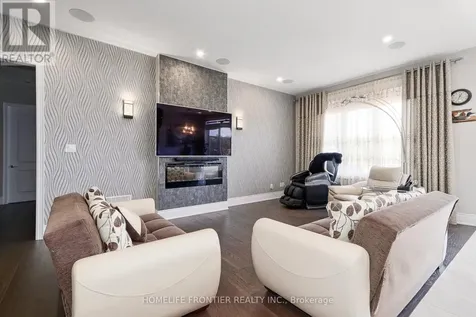 244 Ramblewood Drive Wasaga Beach ON L9Z 0L5