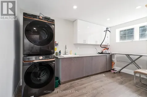 244 Ramblewood Drive Wasaga Beach ON L9Z 0L5