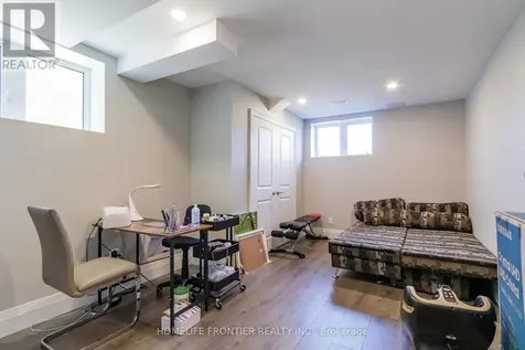 244 Ramblewood Drive Wasaga Beach ON L9Z 0L5