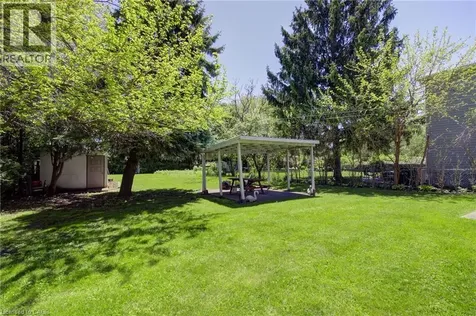 2344 Brinell Avenue Burlington ON L7R 3P5