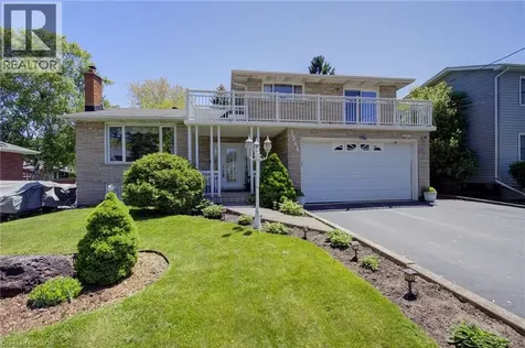 2344 Brinell Avenue Burlington ON L7R 3P5