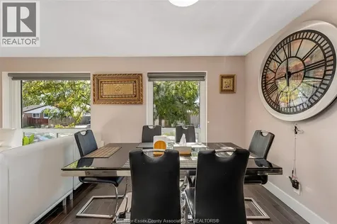 9978 Forest Glade Court Windsor ON N8R 2B9