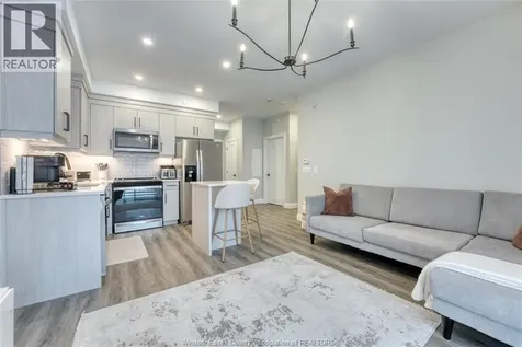 1740 Sprucewood Avenue Lasalle ON N8X 2X9