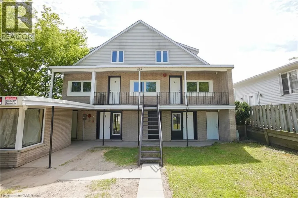 839 Mosley Street Wasaga Beach ON L9Z 2H5