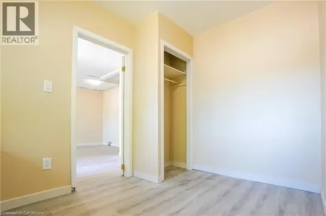 839 Mosley Street Wasaga Beach ON L9Z 2H5