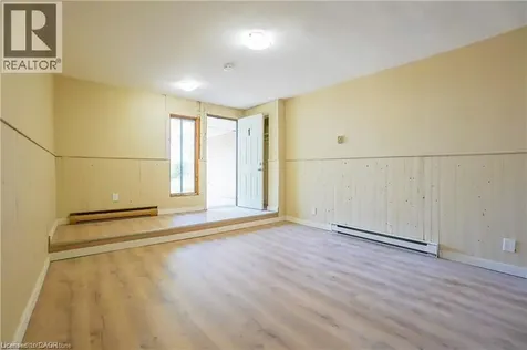 839 Mosley Street Wasaga Beach ON L9Z 2H5