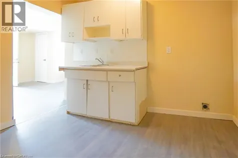 839 Mosley Street Wasaga Beach ON L9Z 2H5