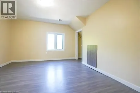 839 Mosley Street Wasaga Beach ON L9Z 2H5