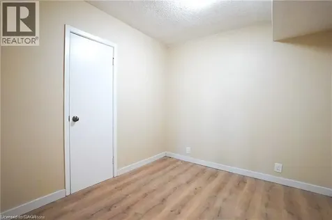 839 Mosley Street Wasaga Beach ON L9Z 2H5