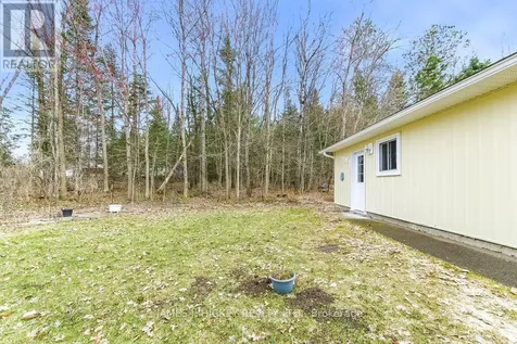 96 Glendale Avenue Deep River ON K0J 1P0