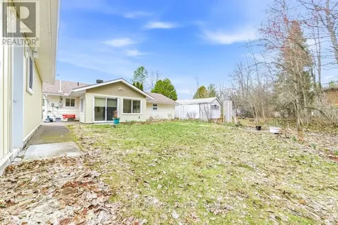 96 Glendale Avenue Deep River ON K0J 1P0