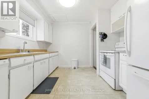 51 Frontenac Crescent Deep River ON K0J 1P0