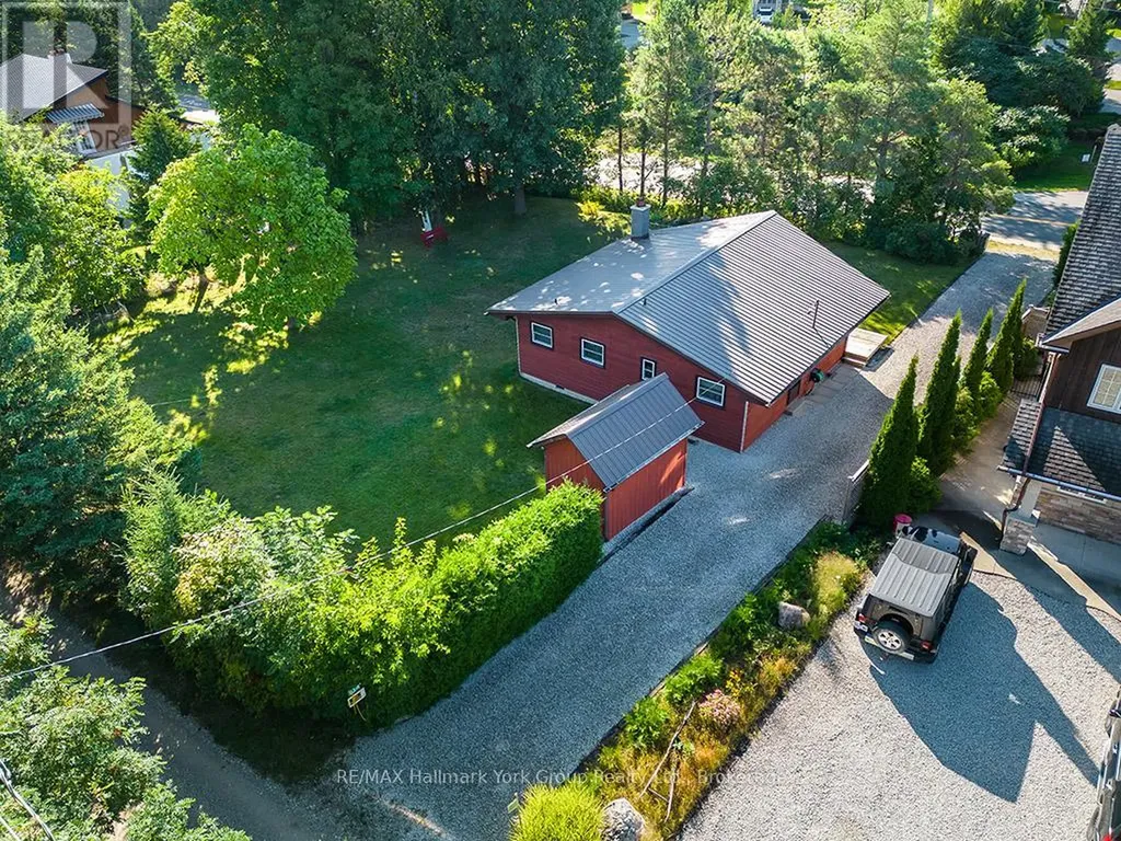 104 Ridgeview Drive Blue Mountains ON L9Y 3Z2