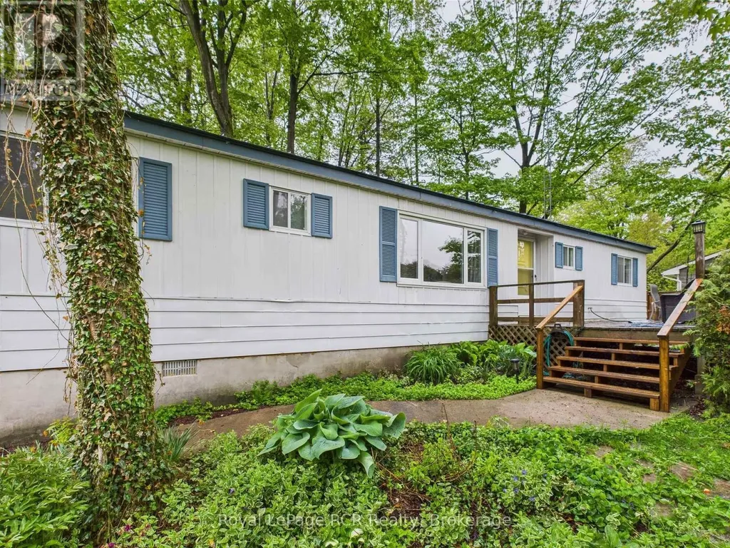 112 Huron Road Huron-kinloss ON N2Z 2X3