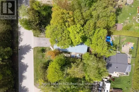 112 Huron Road Huron-kinloss ON N2Z 2X3