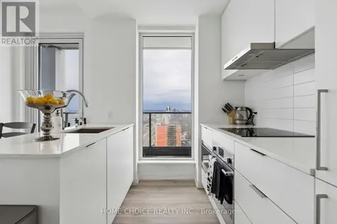 7 Golden Lion Heights Toronto (newtonbrook East) ON M2M 0C1