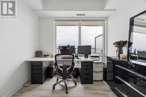 7 Golden Lion Heights Toronto (newtonbrook East) ON M2M 0C1
