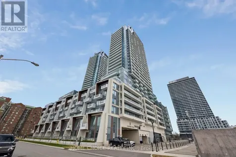 7 Golden Lion Heights Toronto (newtonbrook East) ON M2M 0C1