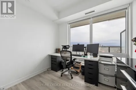 7 Golden Lion Heights Toronto (newtonbrook East) ON M2M 0C1