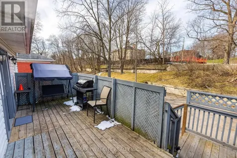 10 Glebe Street East Cambridge ON N1S 2P1