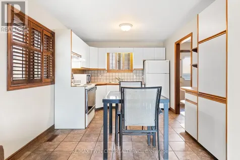 10 Glebe Street East Cambridge ON N1S 2P1