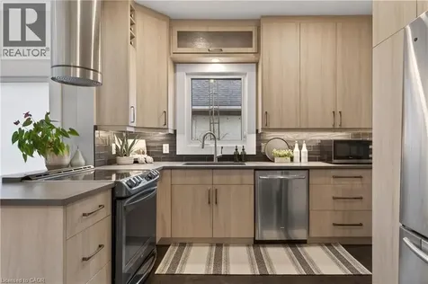 105 Highland Avenue St. Catharines ON L2R 4H9