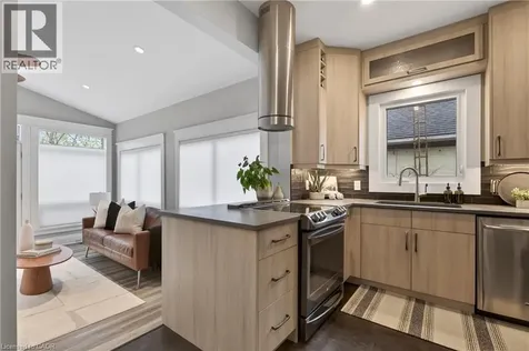 105 Highland Avenue St. Catharines ON L2R 4H9
