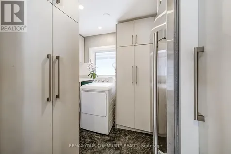 3433 Mount Albert Road East Gwillimbury ON L0G 1V0