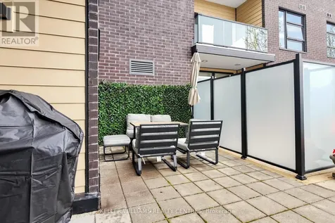 555 William Graham Drive Aurora ON L4G 3H9